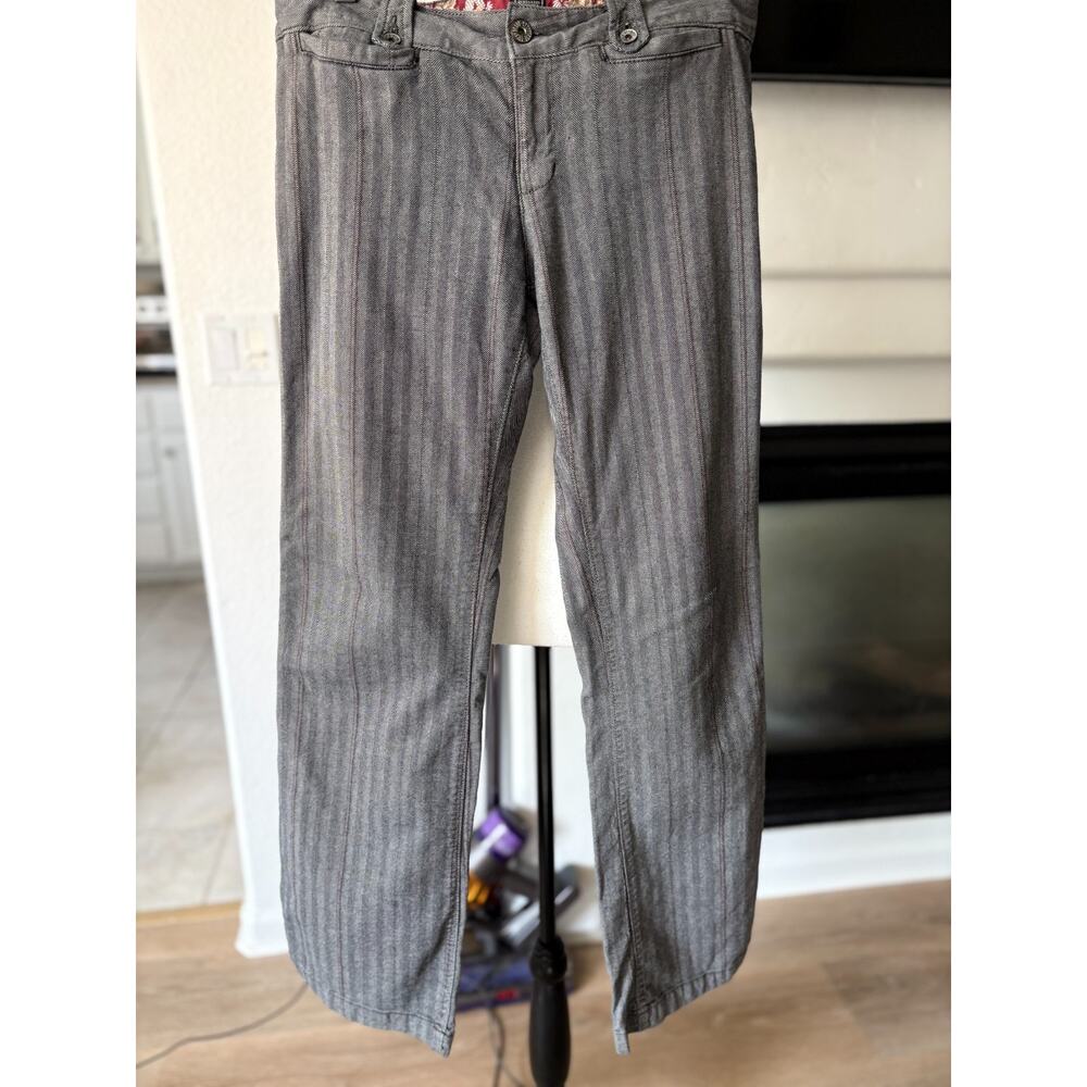 Lucky Brand Vintage Y2K Gray Pinstripe Low Rise Flare Pants Size 6 (fits small) - Picture 5 of 6